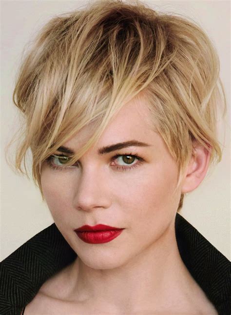 michelle williams pixie cut louis vuitton|michelle williams long hair.